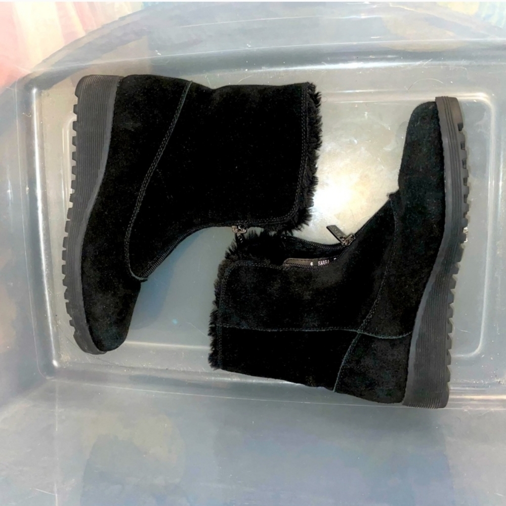 Valdini winter boots size 6